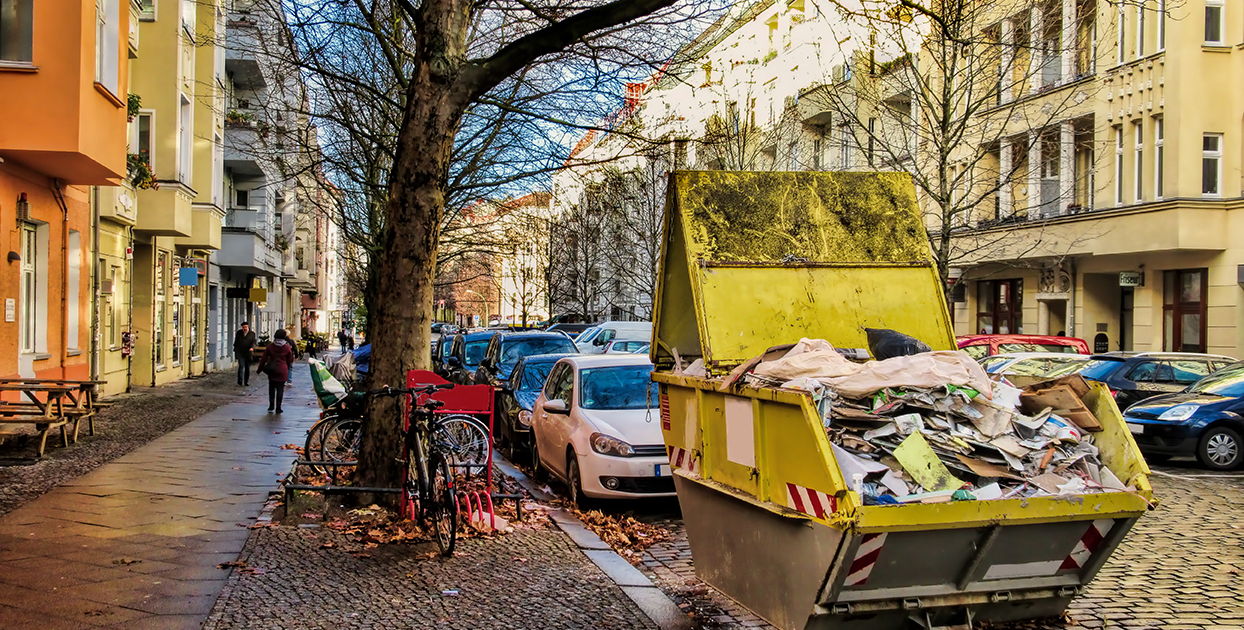 Entrümpelung Header